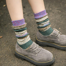 Load image into Gallery viewer, Japanese Retro Striped Stockings