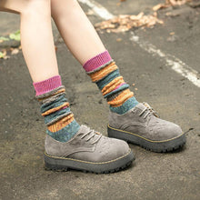 Load image into Gallery viewer, Japanese Retro Striped Stockings