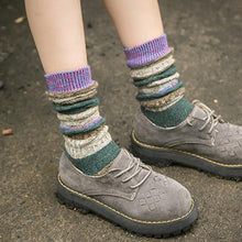 Load image into Gallery viewer, Japanese Retro Striped Stockings