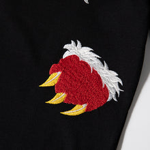 Load image into Gallery viewer, Lion Embroidered Crew Neck Short Sleeve T-Shirt