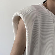 Load image into Gallery viewer, Rolled Shoulder Pads Sleeveless Tank Top
