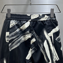 Load image into Gallery viewer, Printed Striped Cropped Harem Casual Pants