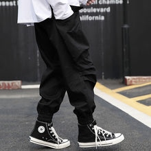 Load image into Gallery viewer, Loose Big Pockets Pants