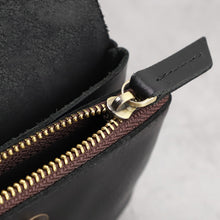 Load image into Gallery viewer, Handmade Retro Coin Purse Small Wallet