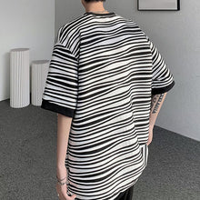Load image into Gallery viewer, Wavy Textured Short Sleeve T-Shirt
