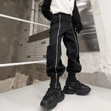 Load image into Gallery viewer, Dark Pocket Wide Leg Cargo Straight Leg Pants