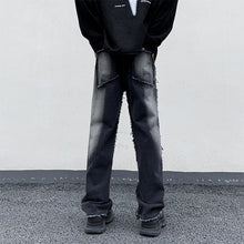 Load image into Gallery viewer, Straight Leg Loose Fit Frayed Wash Jeans
