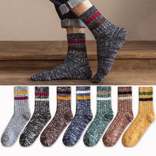 Load image into Gallery viewer, Men's Retro Ethnic Cotton Socks