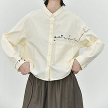 Load image into Gallery viewer, Women's Line Embroidered Collared Shirt

