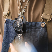 Load image into Gallery viewer, American Retro Cowhide Necklace
