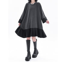 Load image into Gallery viewer, Womens Loose Casual Color Block Patchwork  Midi Dress
