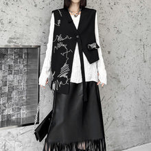 Load image into Gallery viewer, Embroidered Irregular Loose Versatile Vest
