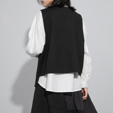 Load image into Gallery viewer, Asymmetrical Black Loose Vest
