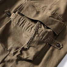 Load image into Gallery viewer, Large Pocket Cropped Casual Pants
