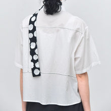 Load image into Gallery viewer, Women's Japanese Minimalist Zigzag Stitch Short Sleeve Shirt
