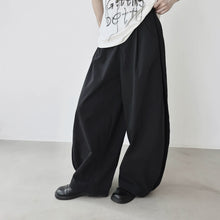 Load image into Gallery viewer, Women's Scimitar-shaped Loose-fitting Trousers
