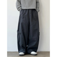 Load image into Gallery viewer, Japanese Vintage Loose-fitting Cargo Pants
