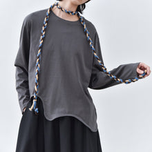 Load image into Gallery viewer, Women's Wavy Hem Casual Round Neck Shirt
