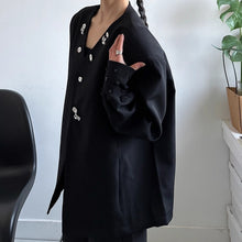 Load image into Gallery viewer, Padded Shoulder Button Loose Suit Jacket

