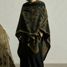 Load image into Gallery viewer, Ink Painting Split Double-sided Knitted Shawl
