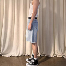 Load image into Gallery viewer, Frayed Denim Shorts
