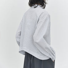 Load image into Gallery viewer, Curved Hem Checkered Textured Shirt
