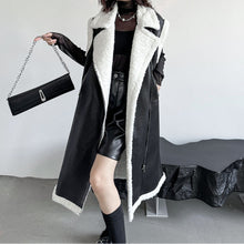 Load image into Gallery viewer, Winter Retro Lapel Plus Velvet Thickened Vest
