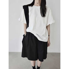 Load image into Gallery viewer, Women's Casual Loose Wide-leg Shorts

