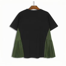 Load image into Gallery viewer, Fake Pocket Pleated Patchwork Loose T-shirt
