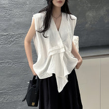 Load image into Gallery viewer, Pleated Loose Irregular Sleeveless Shirt Vest
