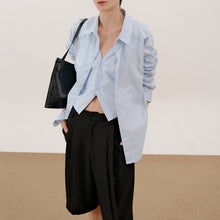 Load image into Gallery viewer, Fake Two-piece Loose Lapel Shirt
