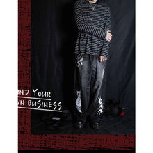 Load image into Gallery viewer, Loose-fitting Striped T-shirt with Dropped Shoulders
