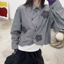 Load image into Gallery viewer, Women's Floral Patchwork Curved Hem Long-sleeved Shirt
