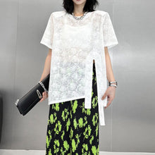 Load image into Gallery viewer, Women's Floral Pattern Lace Slit Hem T-shirt
