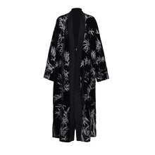 Load image into Gallery viewer, Silver Bamboo Embroidery Loose-fitting Long Taoist Robe
