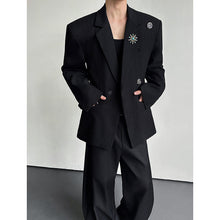 Load image into Gallery viewer, Black Multi-metal Brooch Loose Blazer
