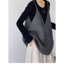 Load image into Gallery viewer, V-neck Loose Sleeveless Knitted Vest

