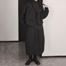 Load image into Gallery viewer, Textured Loose-fitting Casual Striped Cotton Coat
