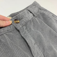 Load image into Gallery viewer, Heavyweight Washed Corduroy Pleated Loose Wide-leg Straight Trousers

