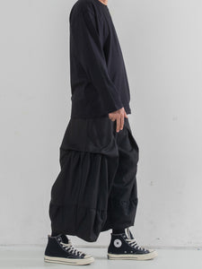 Functional Nine-point Pleated Wide-leg Pants