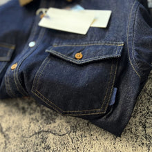 Load image into Gallery viewer, Heavyweight Corduroy Collar Denim Pocket Jacket
