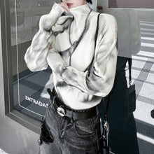 Load image into Gallery viewer, Stand Collar Spray-painted Knitted Sweater
