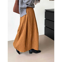 Load image into Gallery viewer, High-waisted Flower Bud Lantern Skirt
