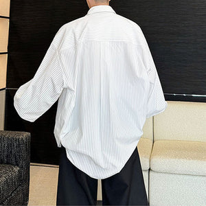 Oversized Pleated Striped Quarter-sleeve Shirt