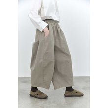 Load image into Gallery viewer, Women's Retro Loose Thin Casual Pants
