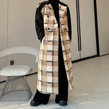 Load image into Gallery viewer, Winter Retro Plaid Patchwork Woolen Coat
