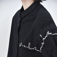 Load image into Gallery viewer, Women's Line Embroidered Collared Shirt
