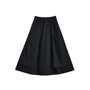 Dark layered pocket skirt
