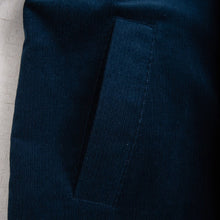 Load image into Gallery viewer, Loose-fitting Long Raglan Sleeve Trench Coat
