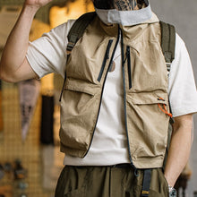 Load image into Gallery viewer, Gorpcore Tactical Multi Pocket Quick-dry Hooded Vest
